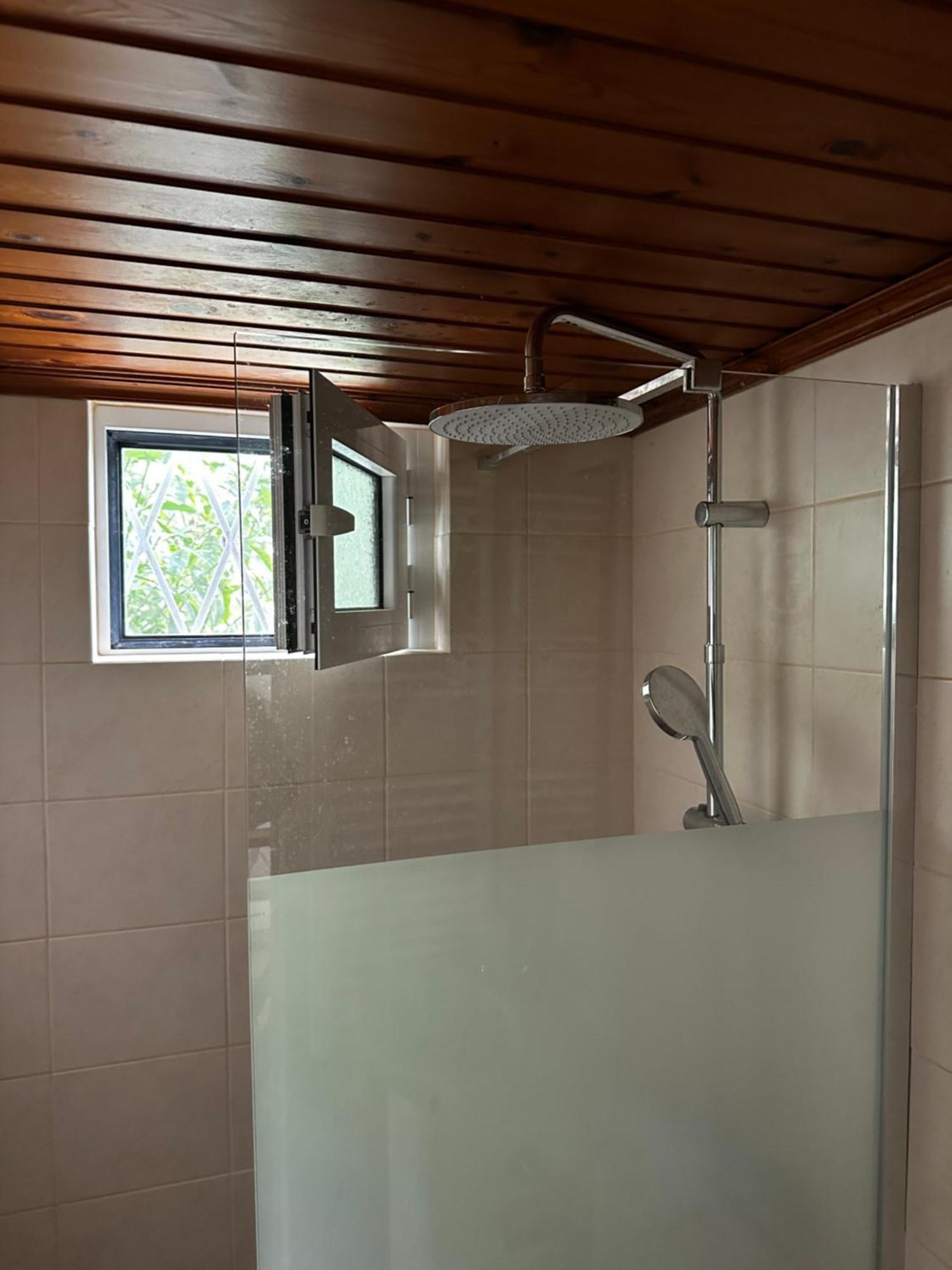 Apartamento Antonis'S Garden House Atenas Exterior foto